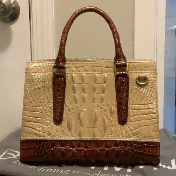 Brahmin Anywhere Tote Tri-color Vanilla Leather Handbag and Wallet - Picture 4 of 13